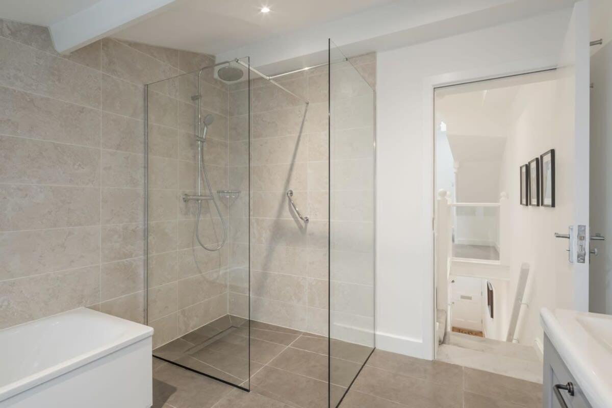Refurbished High Spec Central Family Home CBG Esterno foto